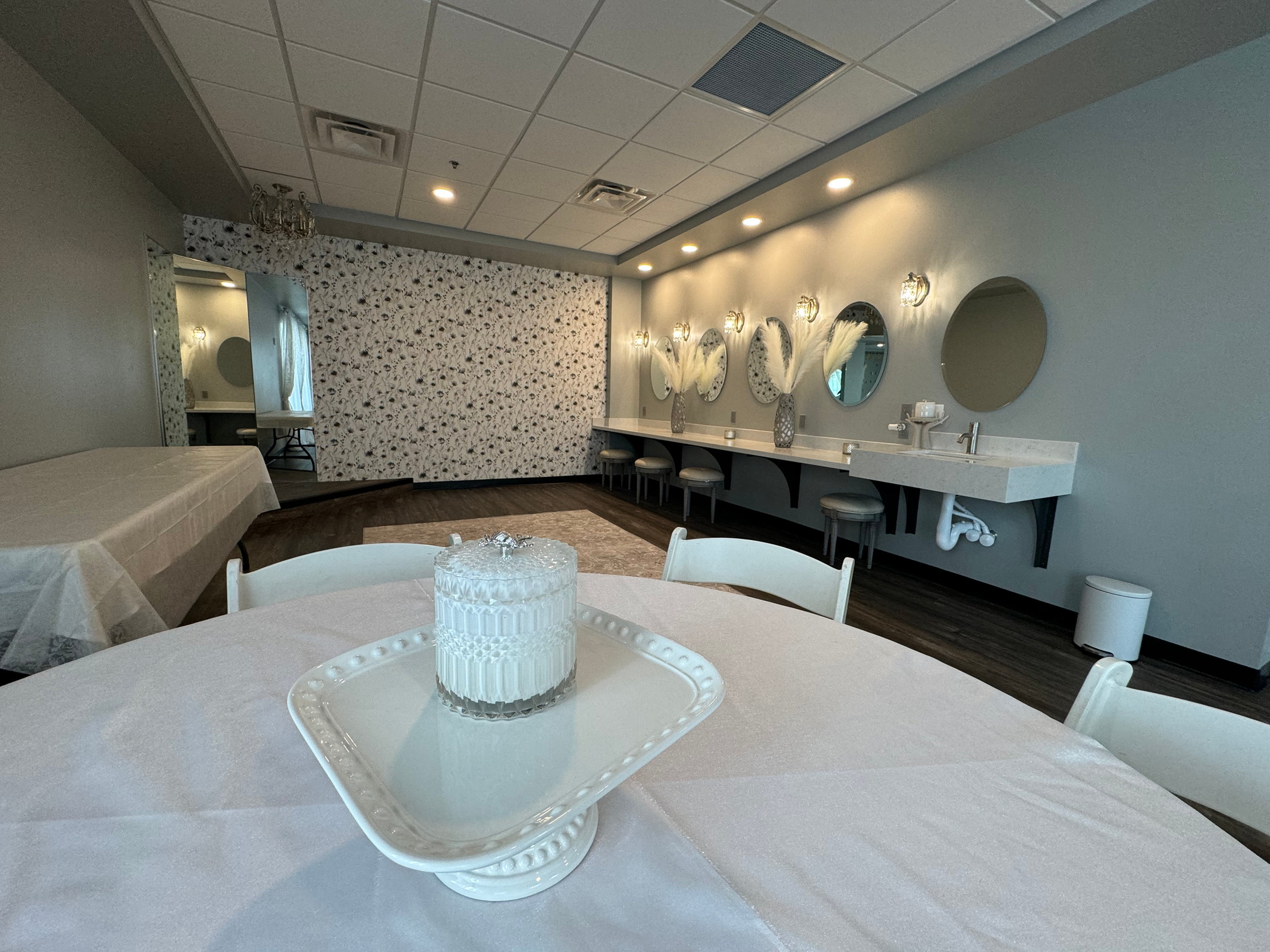 Bridal suite